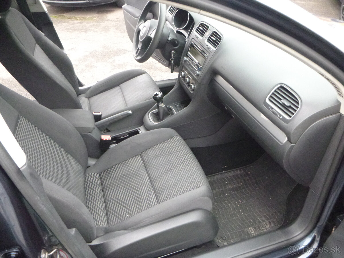 Volkswagen Golf 1,4i 16v 2010 - 10