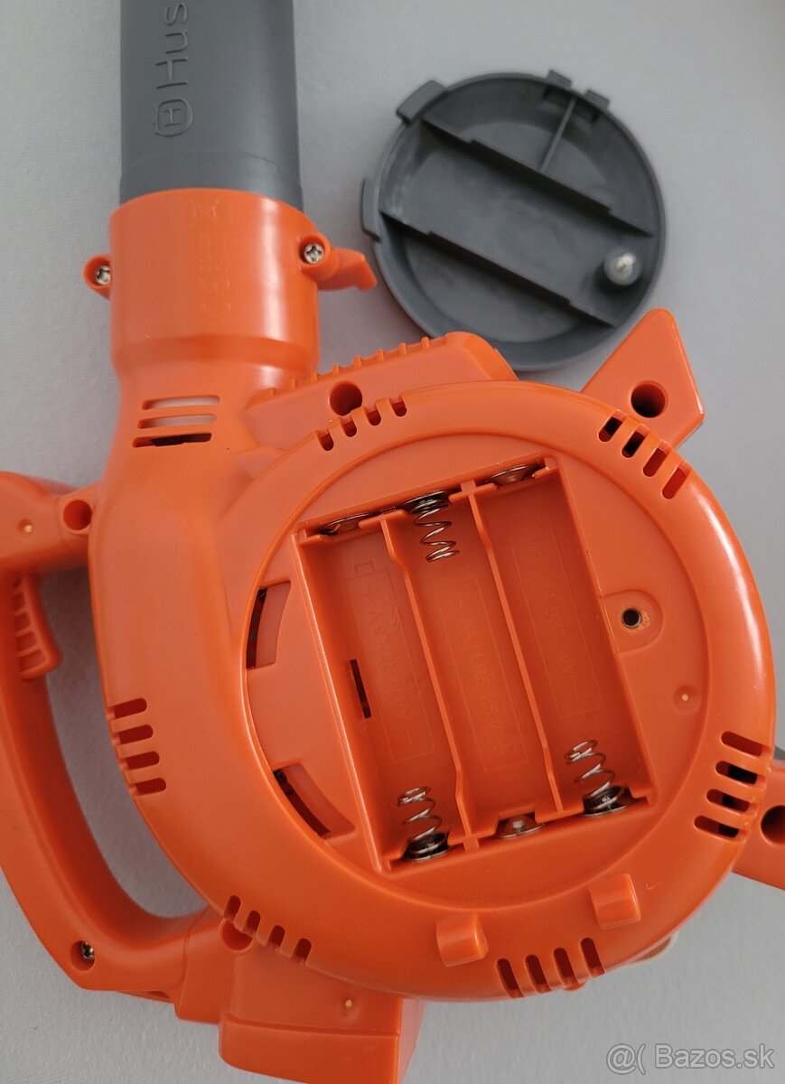 Husqvarna detsky fúkač lístia - 10