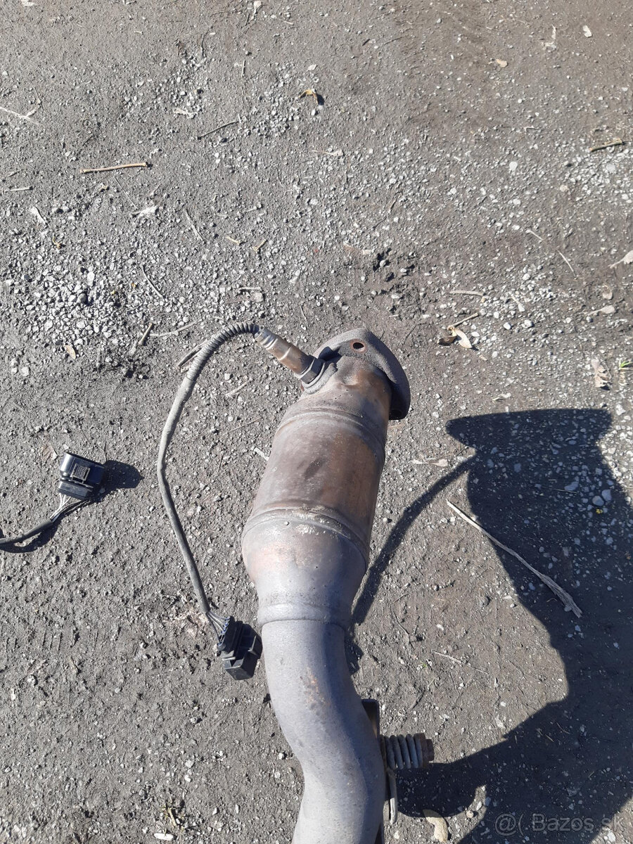 AUDI A8, S8 D2 - prodám výfuk + předkatalyzátory - 10