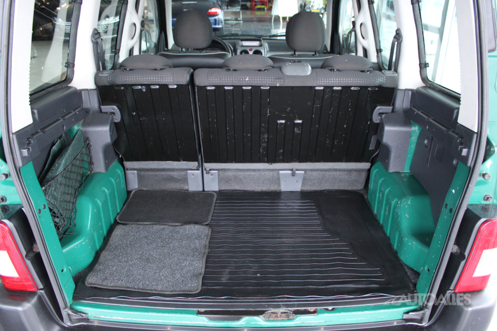 Peugeot Partner 1,6 HDi 66 kW - 10