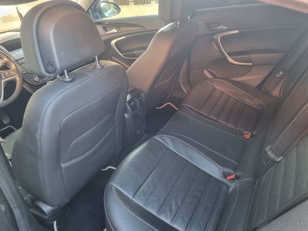 Opel insignia 2009 2.8 V6 4x4 - 10