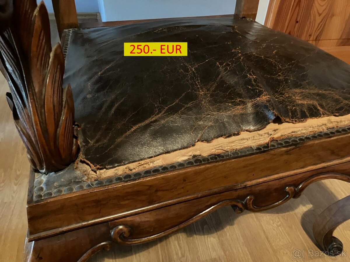 Vyrezávané 120 ročné kreslo - 10