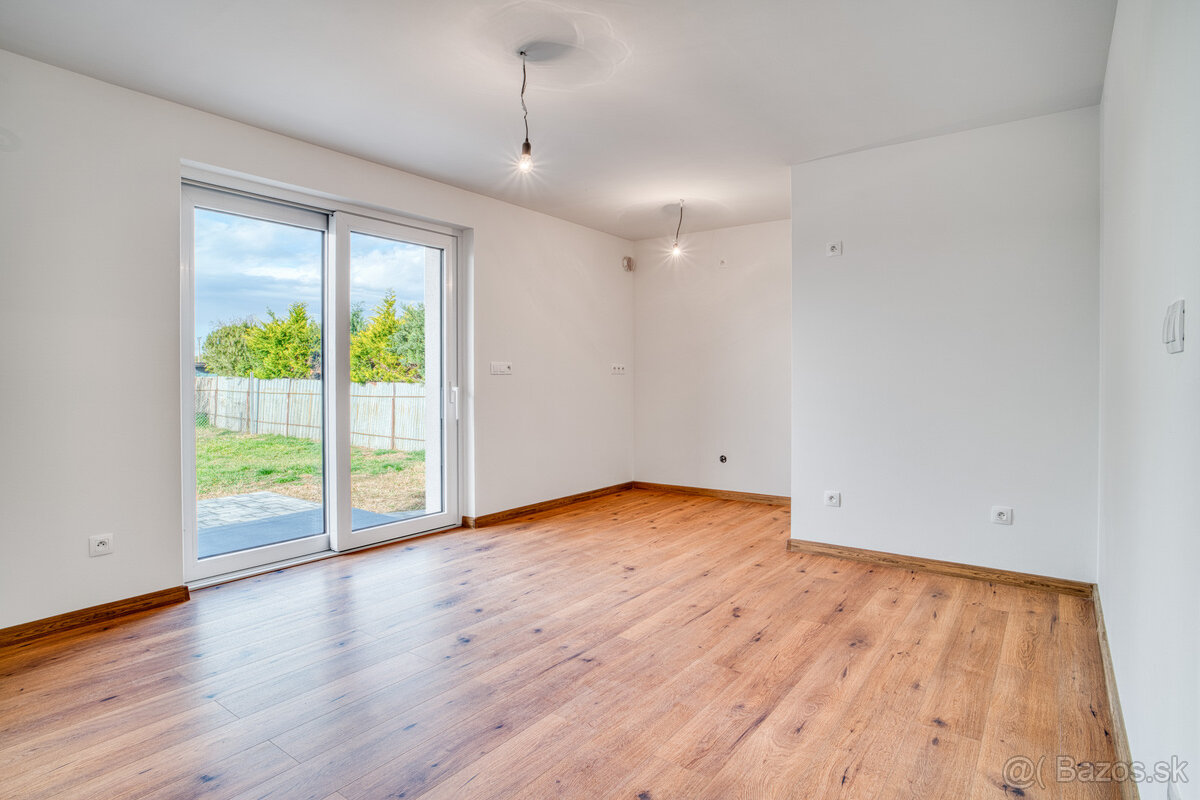 Na predaj 3-izbový rodinný dom v Jaslovských Bohuniciach - 10