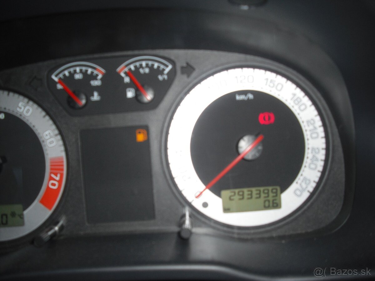 Skoda Octavia 1.8 T RS1 Kombi - 10