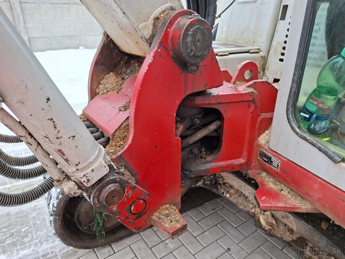 TAKEUCHI TB 175 - 10