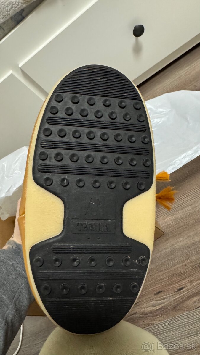 Moon Boot - 10