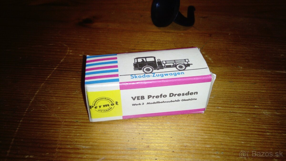 Plastové DDR modely k železnici veľkosť HO a TT - 10