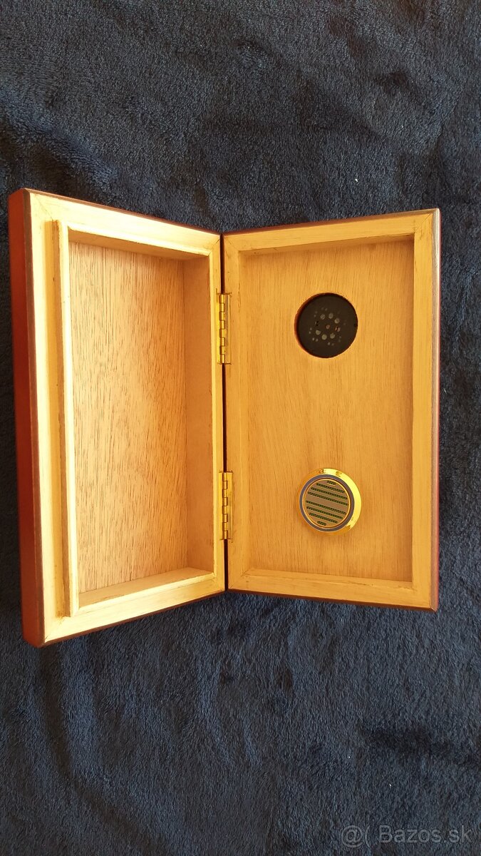 PREDÁM RÔZNE HUMIDORY - 10