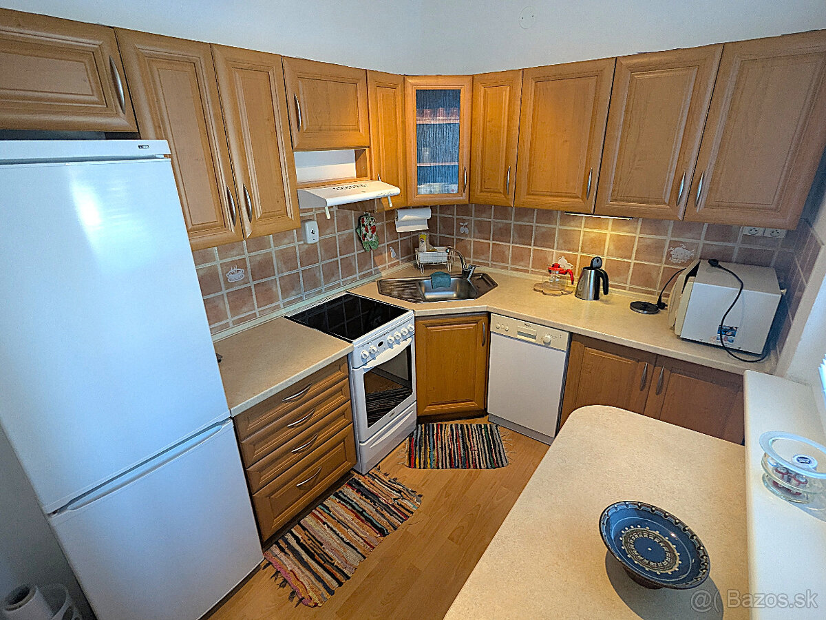 Atraktívny,veľký 4 izb. Sídl.III, Nešpora, OV, Lo, 5p, 98m2 - 10