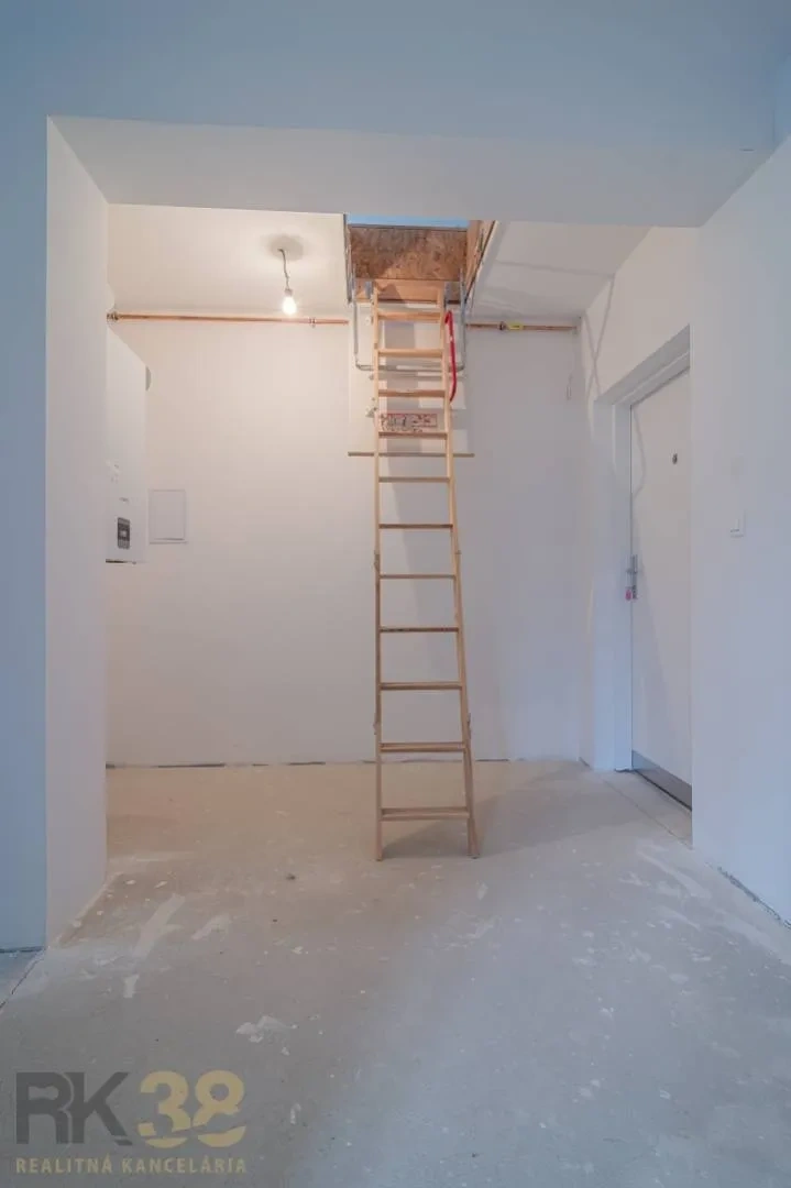 Priestranný 2-izbový byt s krásnym výhľadom na Vysoké Tatry - 10