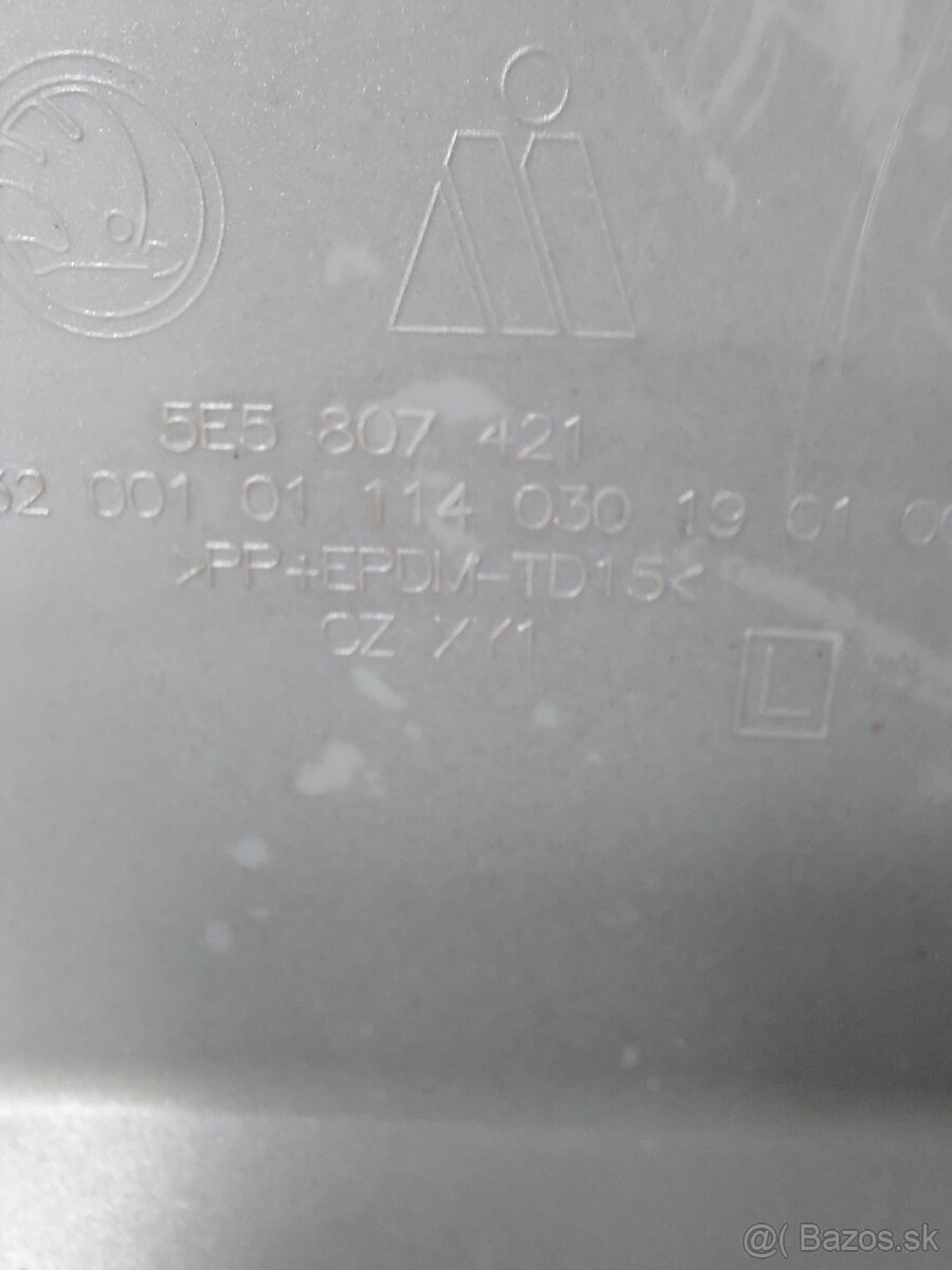 ŠKODA OCTAVIA 3 SEDAN zadný naraznik - 10