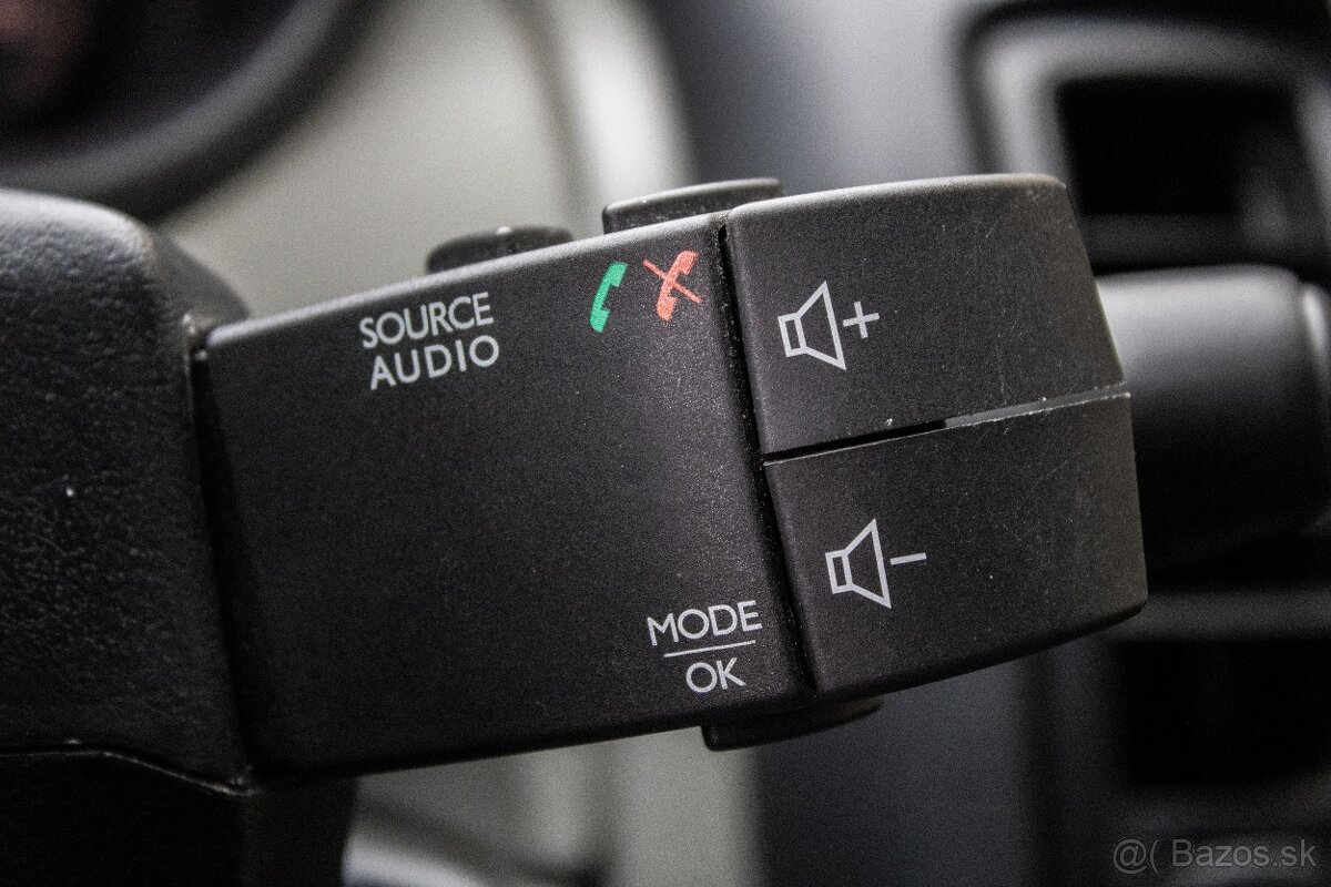 Opel Vivaro 2.0CDTI 84kW MT 2014 - 10