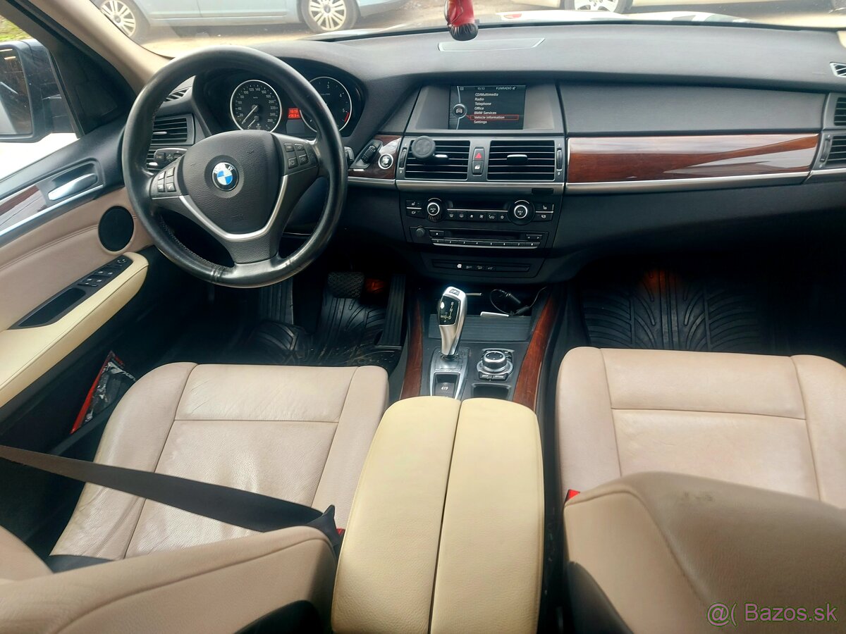 Predám BMW X5 e70 3.0d X-Drive 180kw Facelift - 10