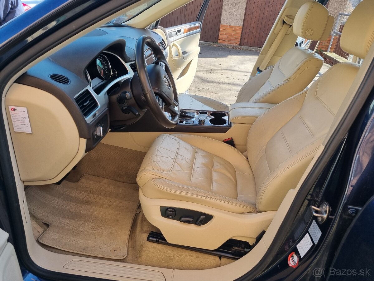 Volkswagen Touareg 3.0Tdi - 10