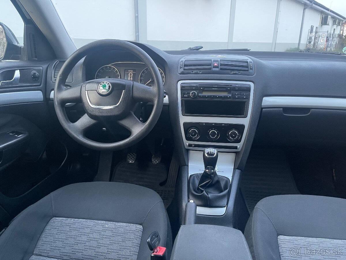 Škoda Octavia2 Facelift 2.0TDI - 10