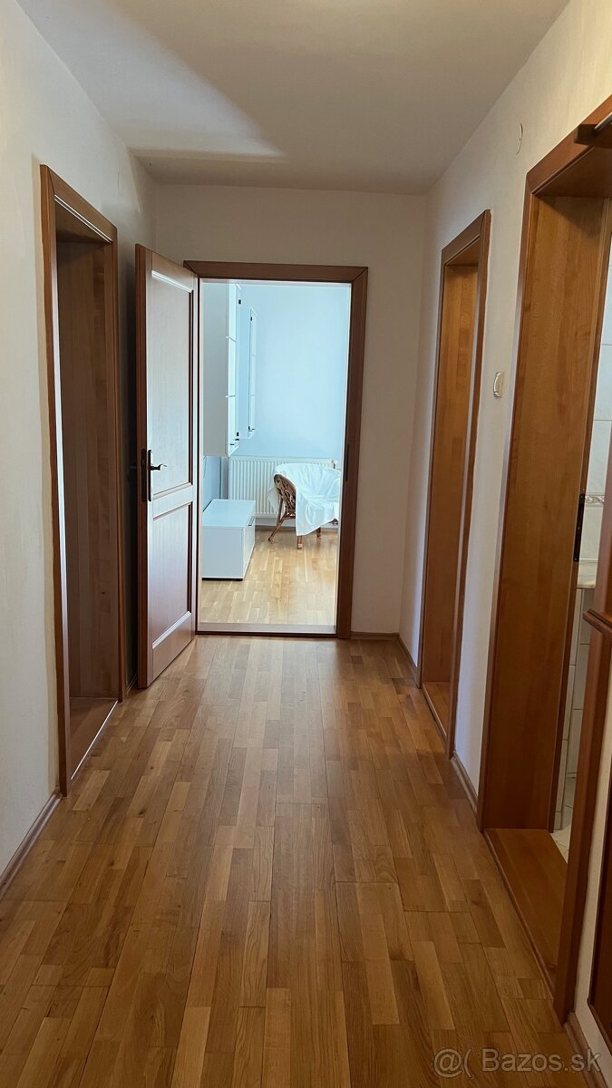 TRIOREALITY - 3-izb byt v RD na prenájom - Klubina - 10