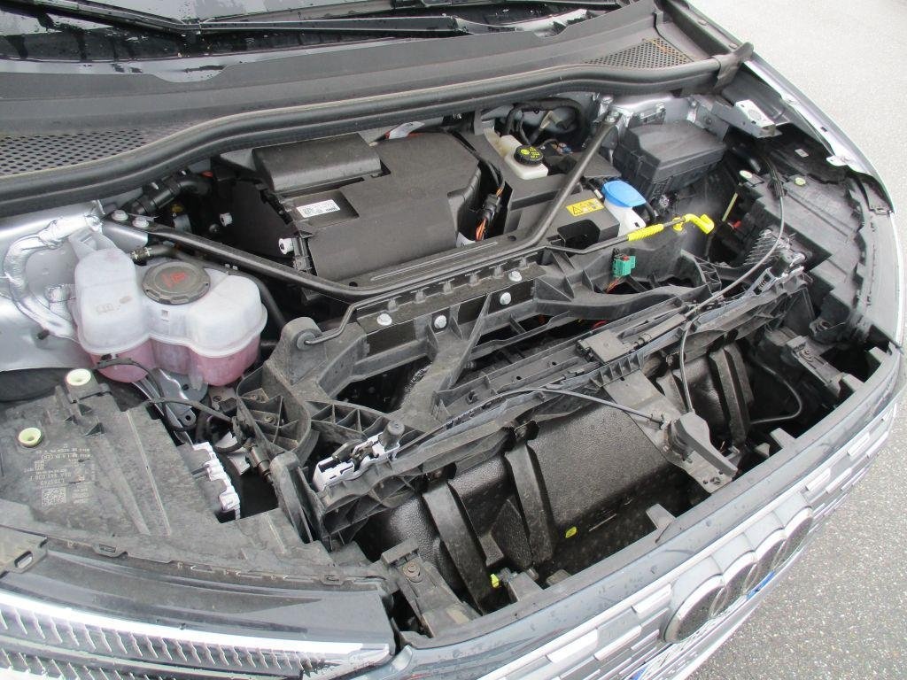 AUDI Q4 e-tron 45 S-Line odpočet DPH - 10