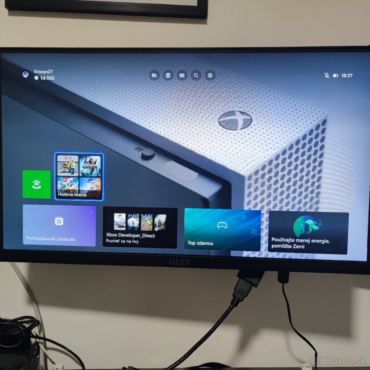 Xbox One S 1TB All Digital - 10