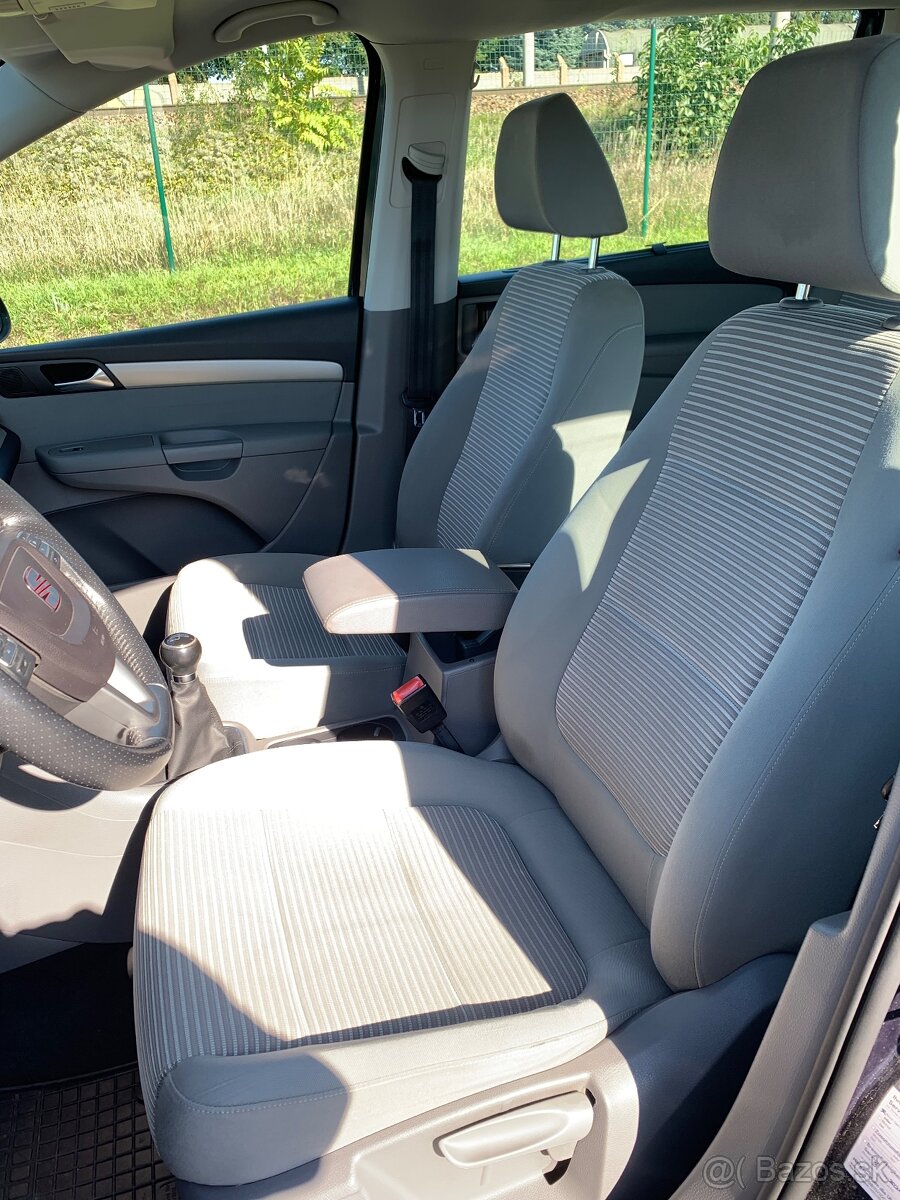 Seat Alhambra 2.0TDI 7-miestne - 10
