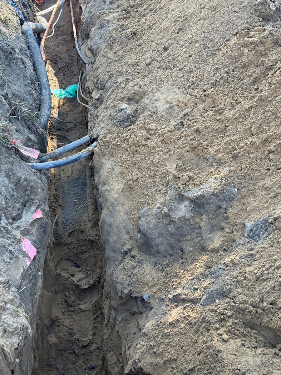 Vypratavanie-Búranie Práce-Výkopové práce - 10