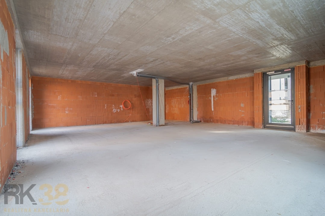 Na predaj: Obchodný/administratívny priestor vo V.Tatrách - 10