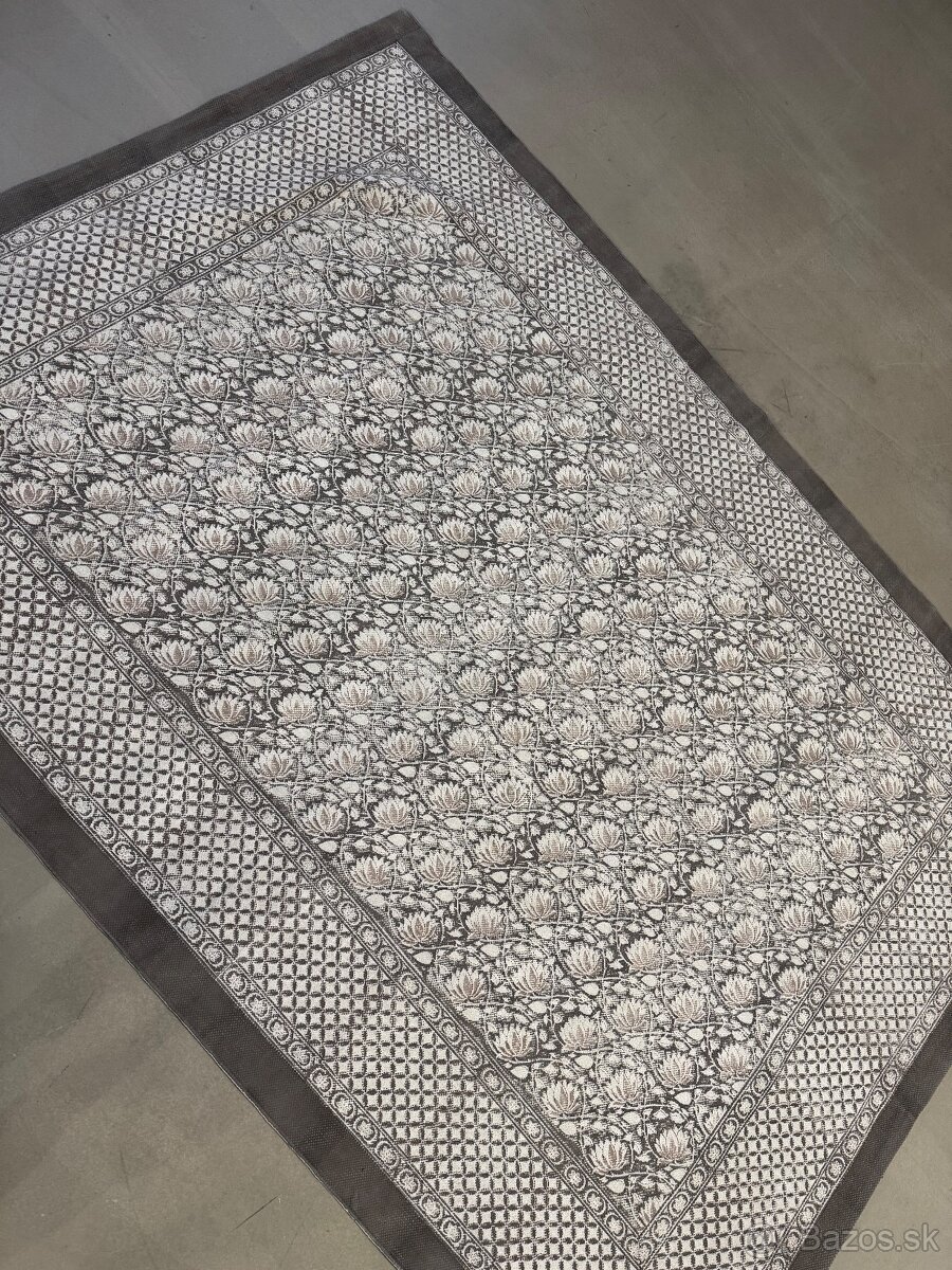 ZARA Home koberec - 10