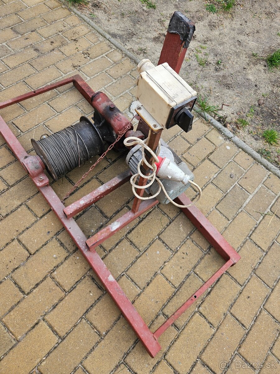 Predám stavebný výťah - 10