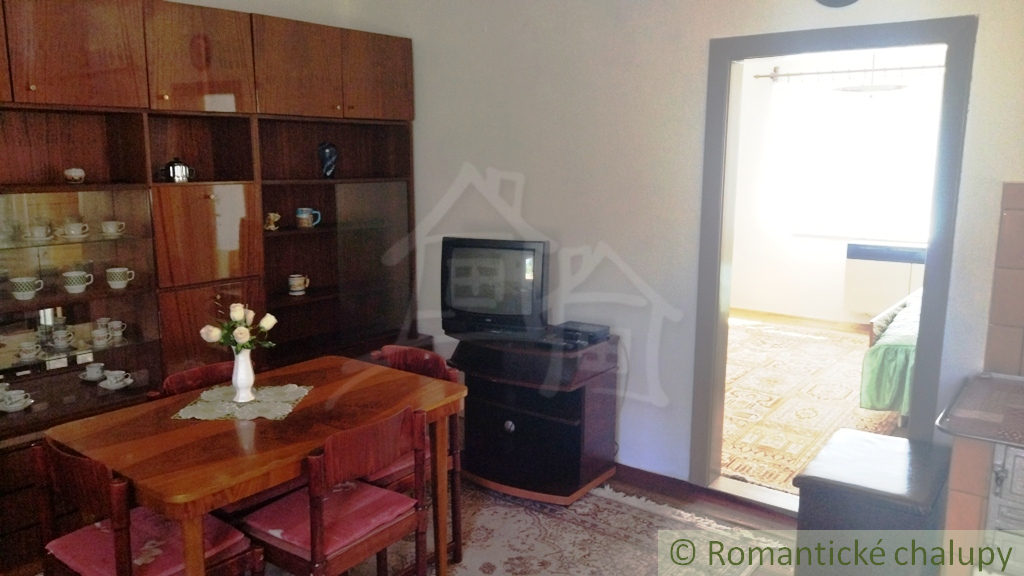 Dom vo výbornom stave, Jurské. ZNÍŽENÁ CENA - 10