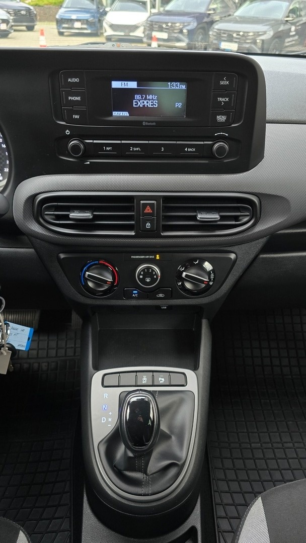 Hyundai i10 1.0 Comfort A/T - 10