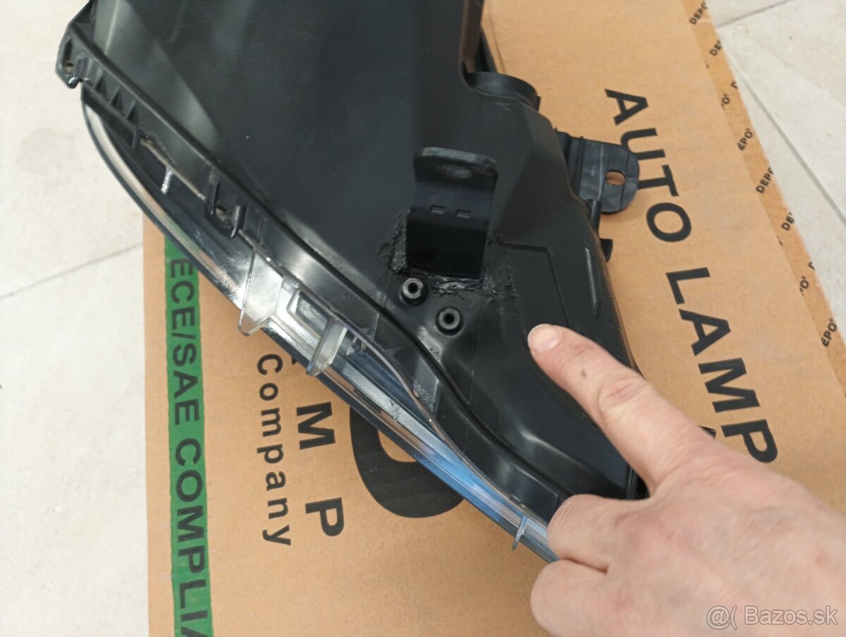 Ľavé predné svetlo Toyota Aygo - 10