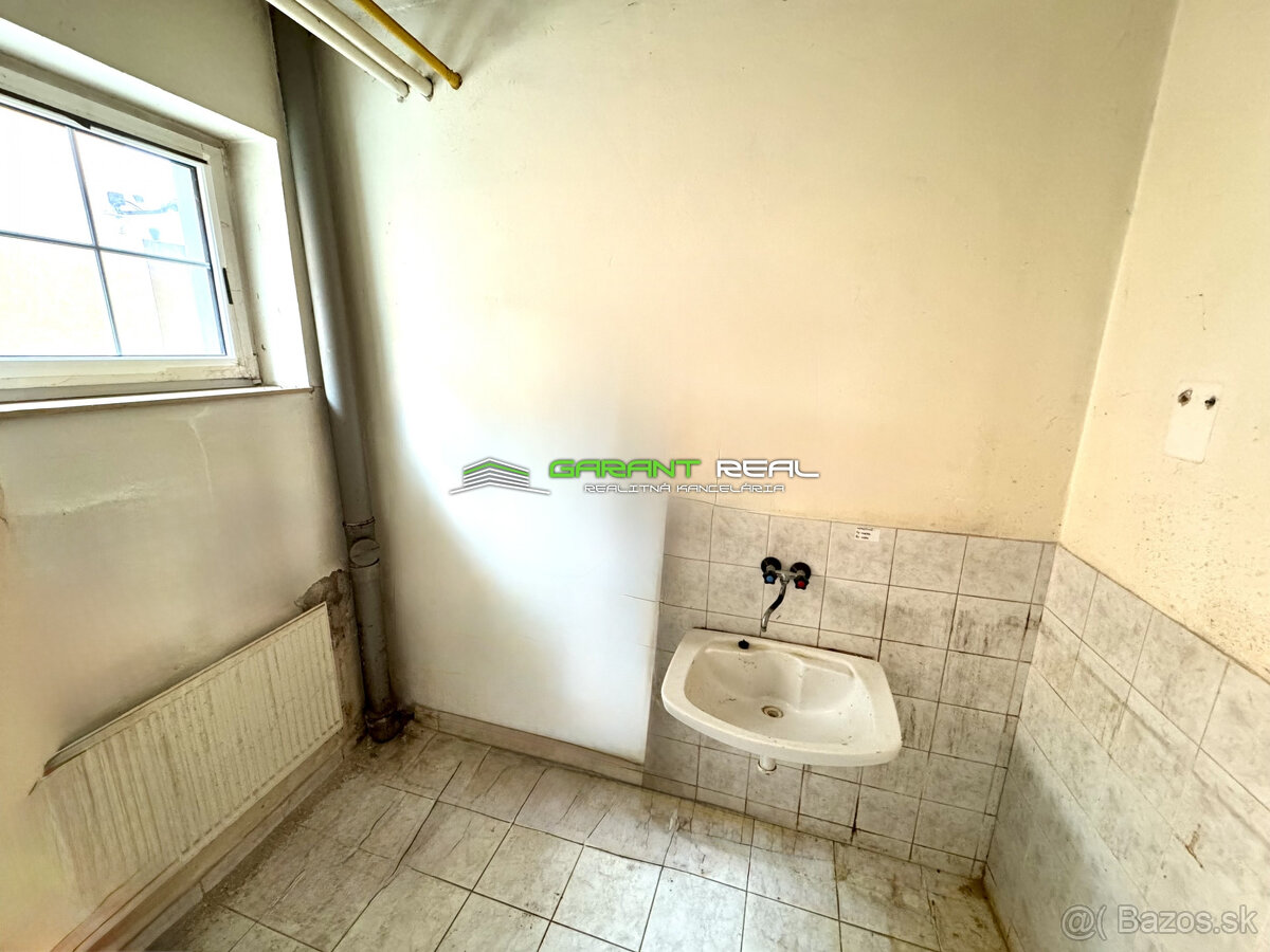 Predaj polyfunkčná budova Prešov, Vajanského ul. - 10