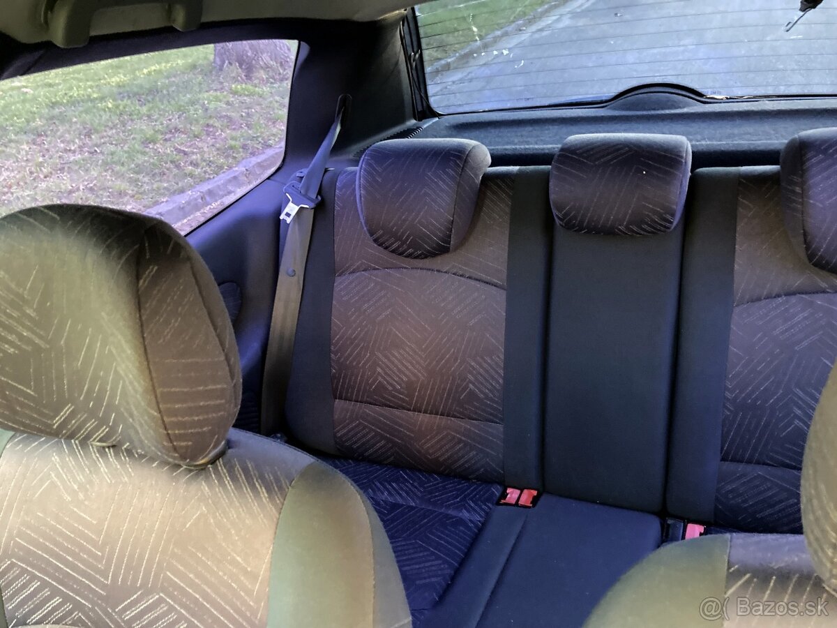 Renault Clio 1.6 16v 2002 Dynamique - 10