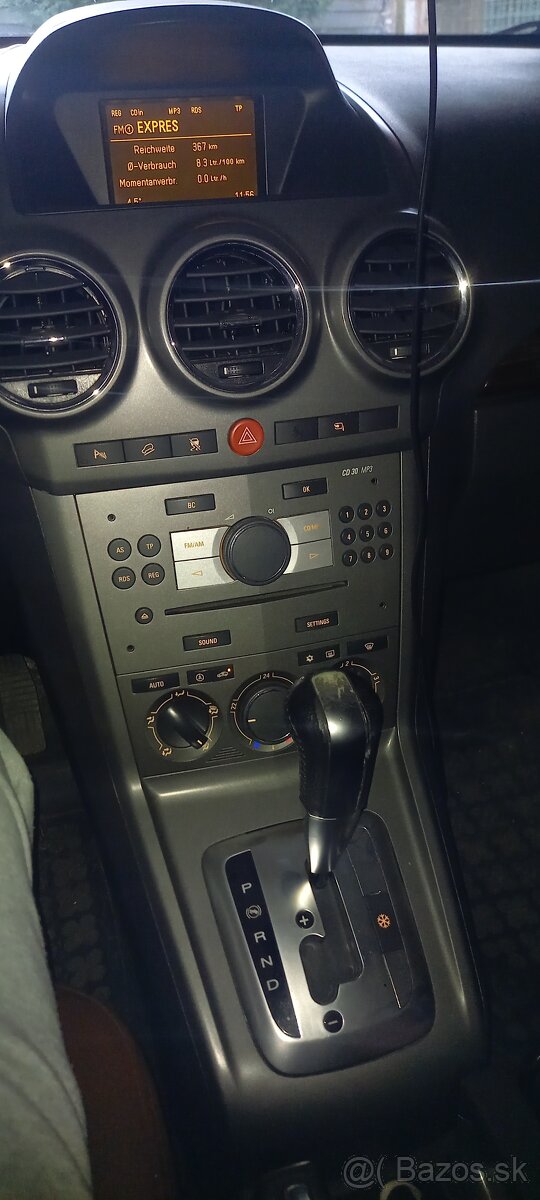 Opel Antara - 10