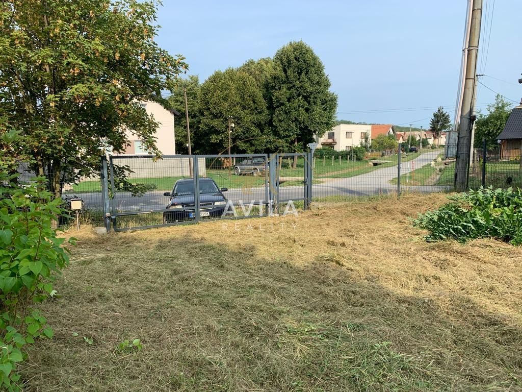 PREDANÉ: holodom s pozemkom 1000m2 v krásnej prírode - Čelár - 10