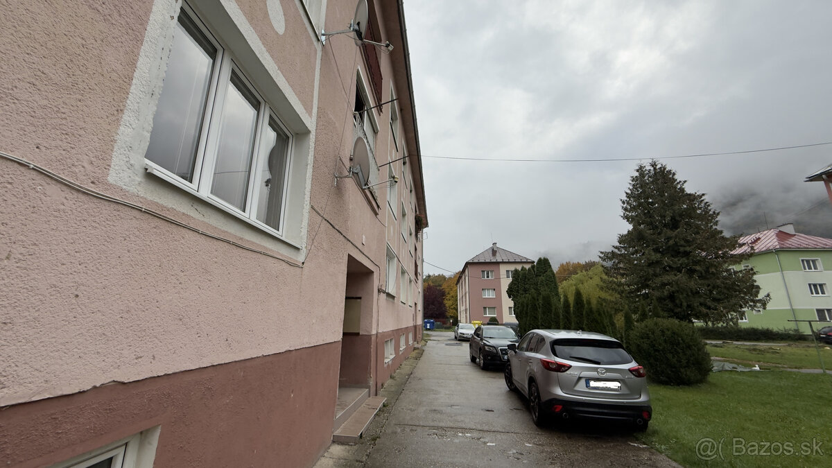 NA PREDAJ: 2i byt po rekonštrukcii Podbrezová - Štiavnička - 10