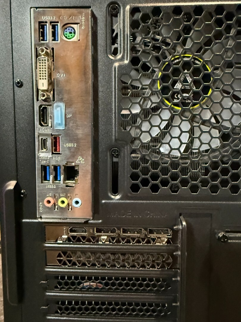 Herný počítač i7-11700K / RTX 3060 Ti 8 GB / 16 GB / 2TB SSD - 10