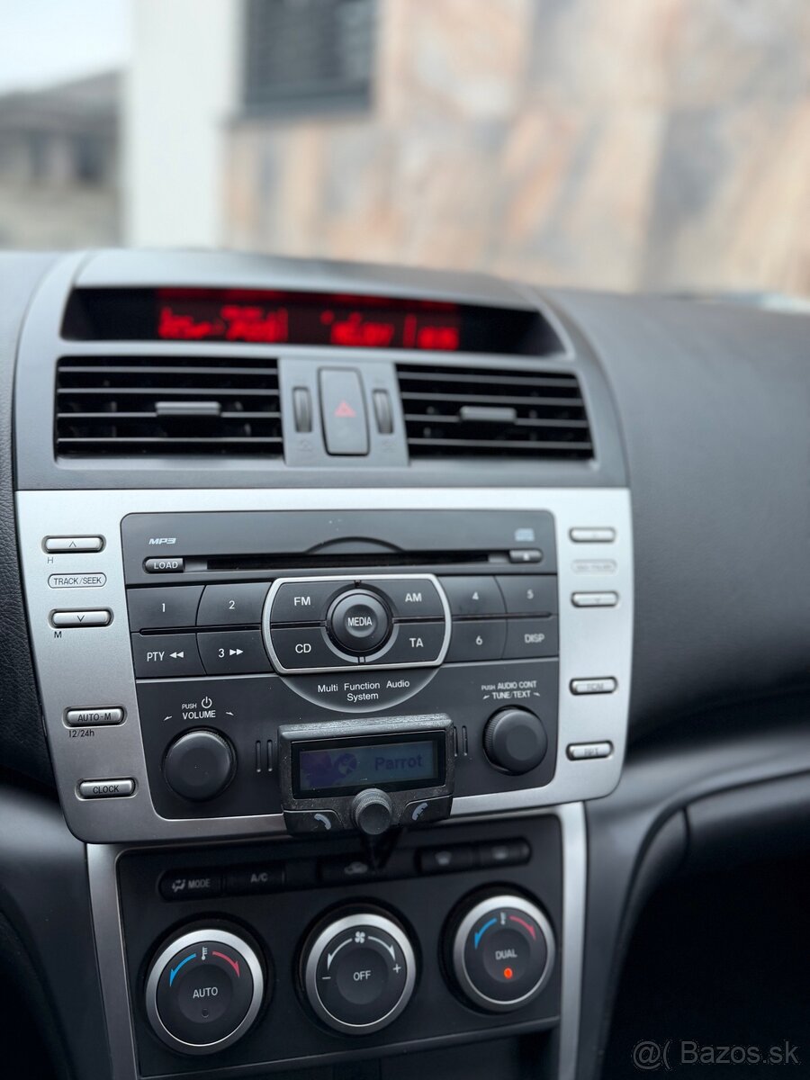 MAZDA 6 COMBI / 2.0 DIESEL / MANUÁL / WEBASTO/ NOVÁ STK EK - 10