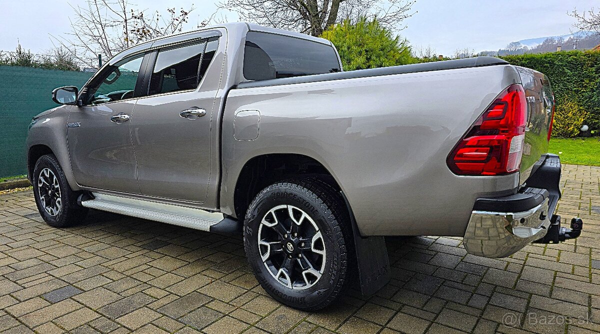 Toyota Hilux DC 2.4 I D-4D Executive A/T - 10