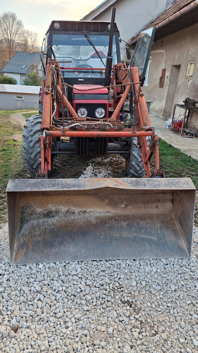 Čelný nakladač - 10