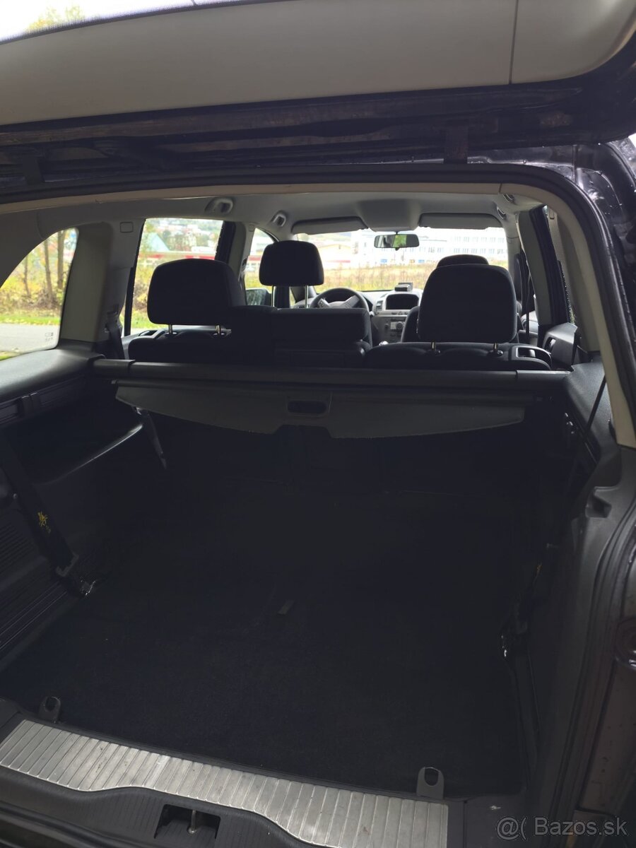 OPEL ZAFIRA 74kW 1.9 CDTI - 10