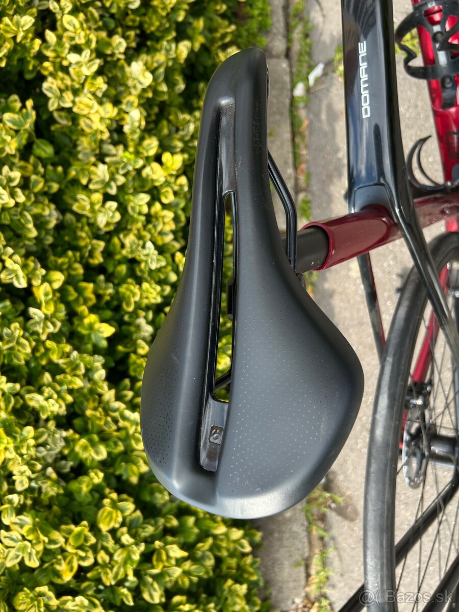 Trek Domane SL 5 - 10