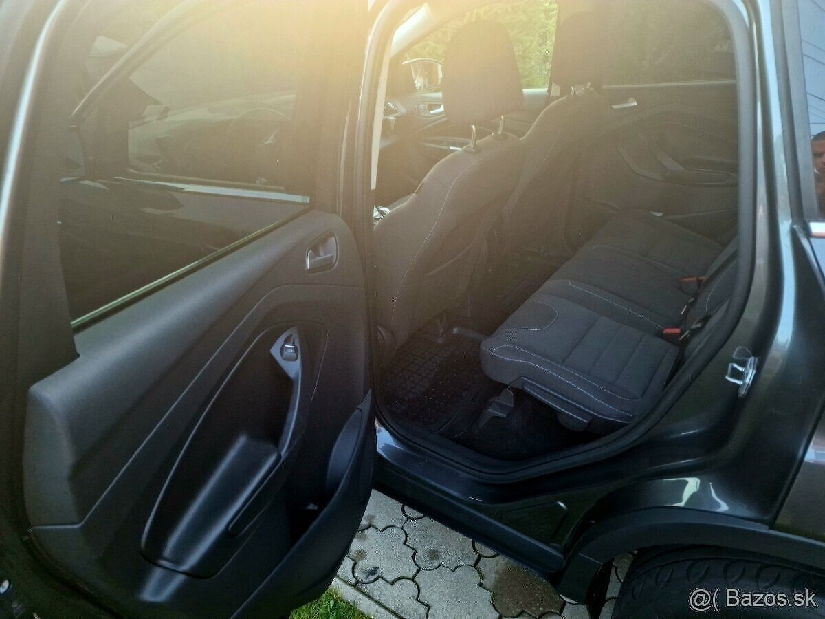 Predám Ford Kuga TDCi 2016 4x4 - 10