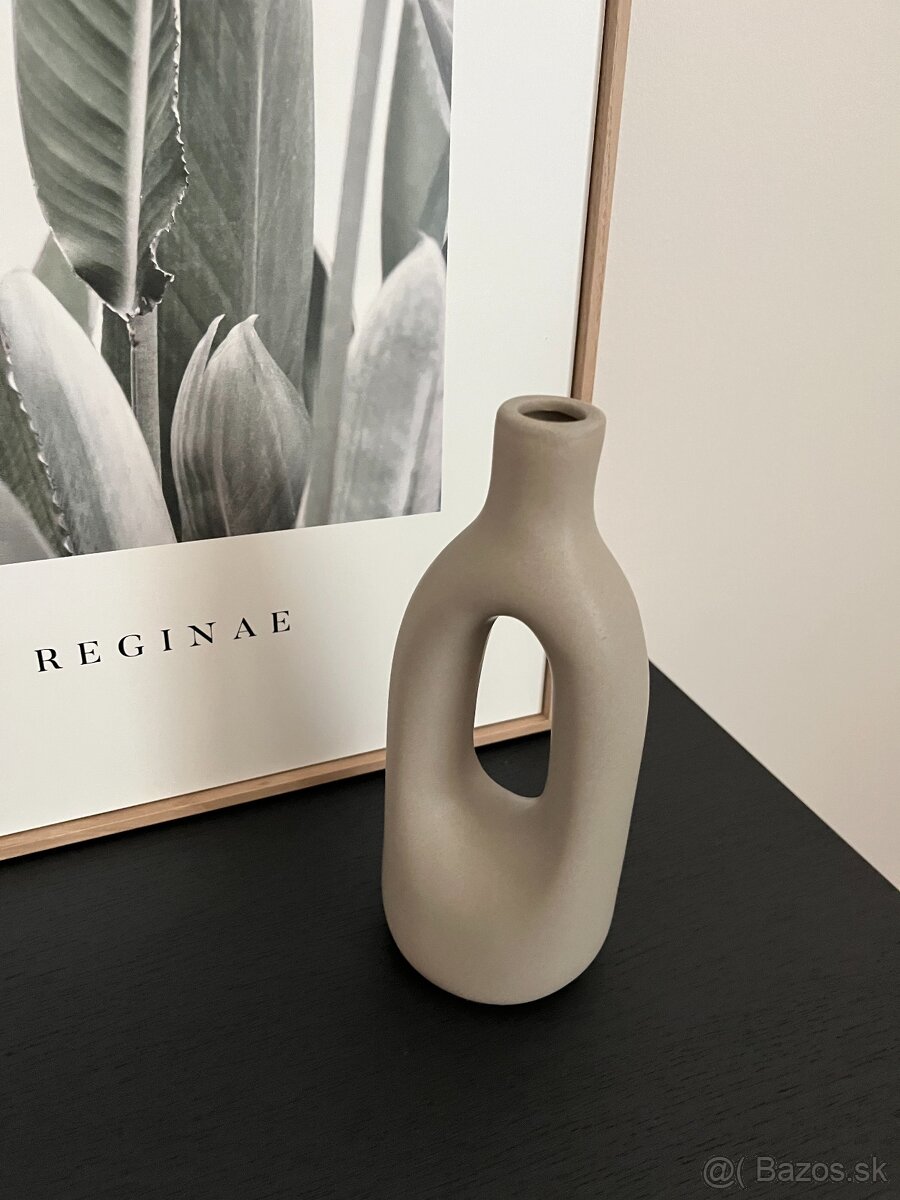 ŠTÝLOVÝ, KOMPLETNE ZREKONŠTRUOVANÝ 3-IZBOVÝ BYT V KOMÁRNE - 10