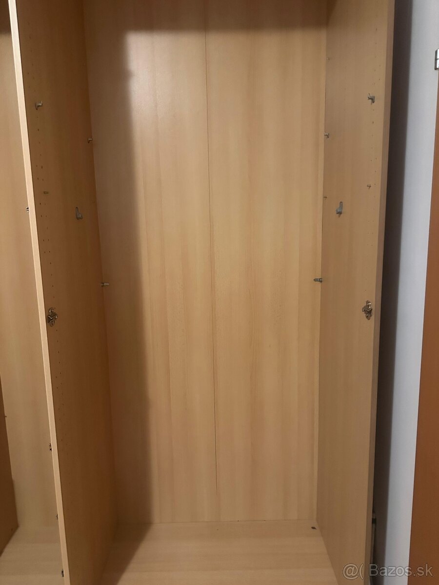 Veľká skriňa - 10