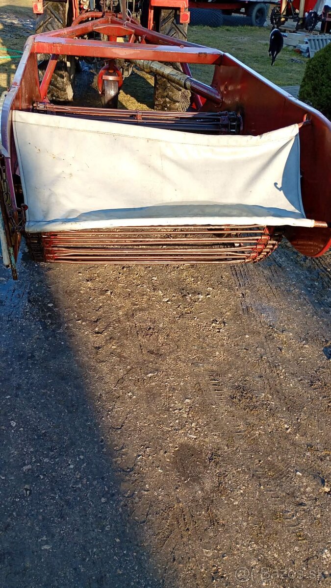 Vyorávač brambor TEK, pěkný stav, 2 kusý do výběru - 10