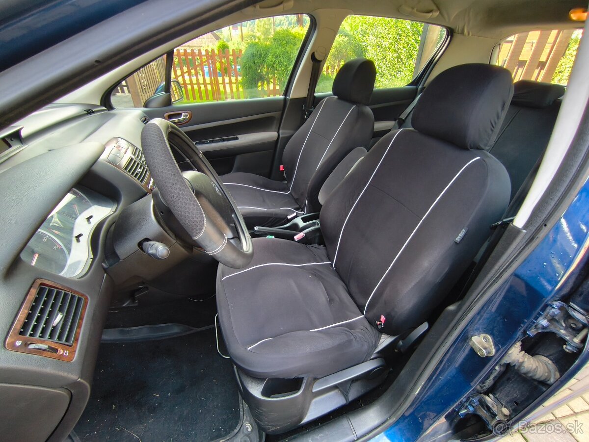 307 1,4 benzín - 10