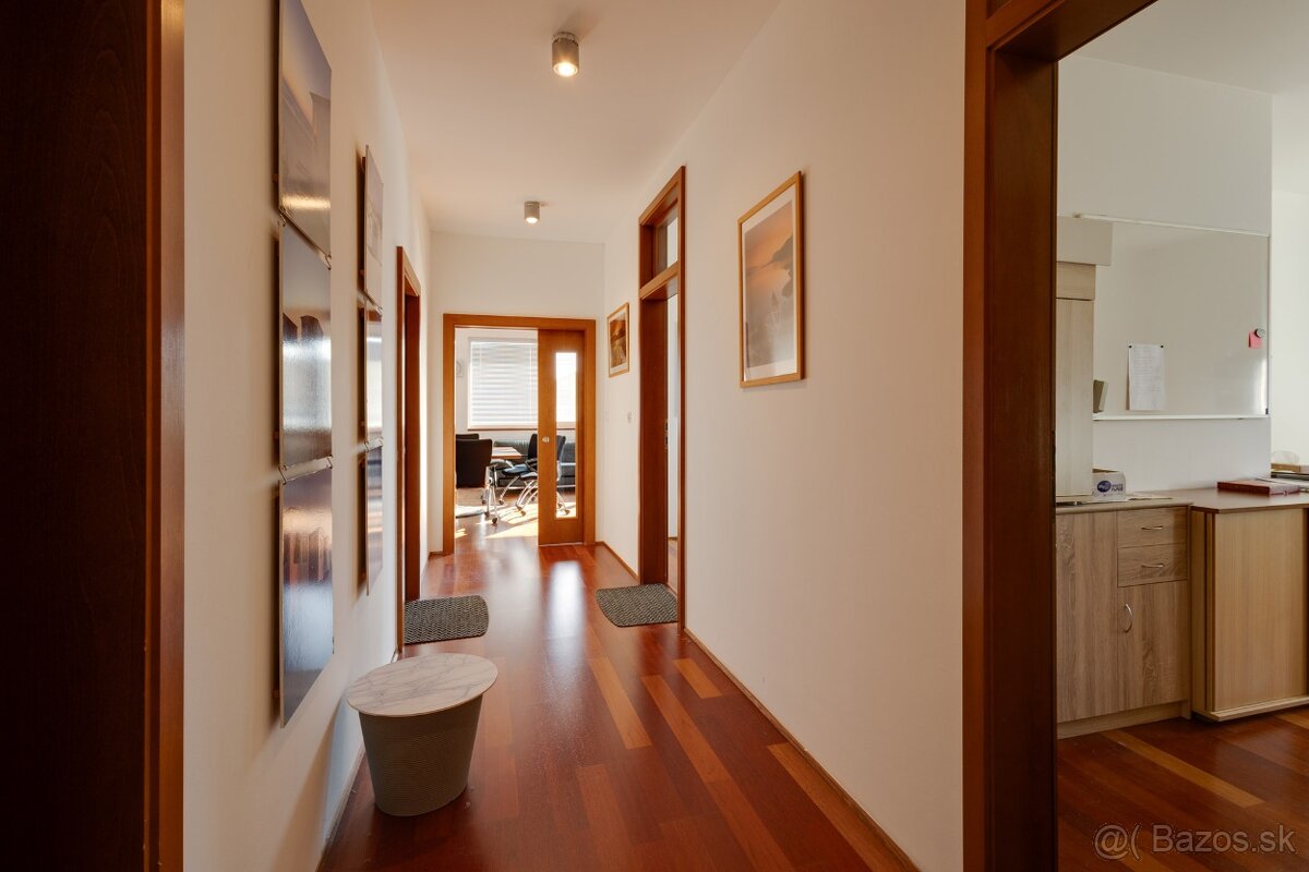 Investičná príležitosť budova s kanceláriami v Šali - 10