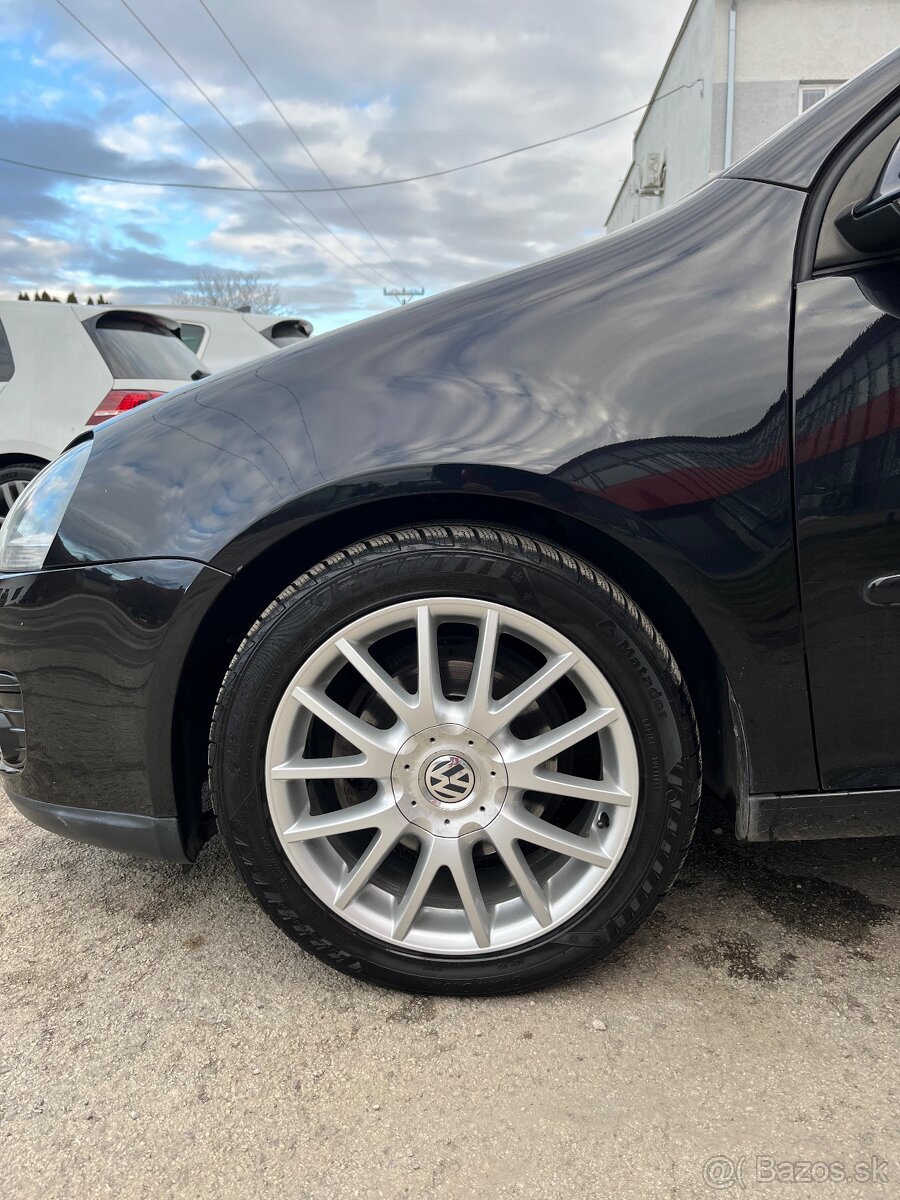 Volkswagen Golf 5 1.9 TDI GTsport = 77kW 188102km = - 10