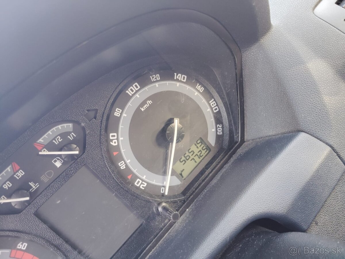 Škoda Fabia - top stav - 10