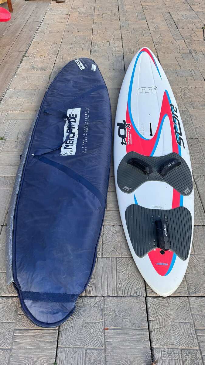 WINDSURF MISTRAL SCORE 104 - CARBON SANDWICH - 10